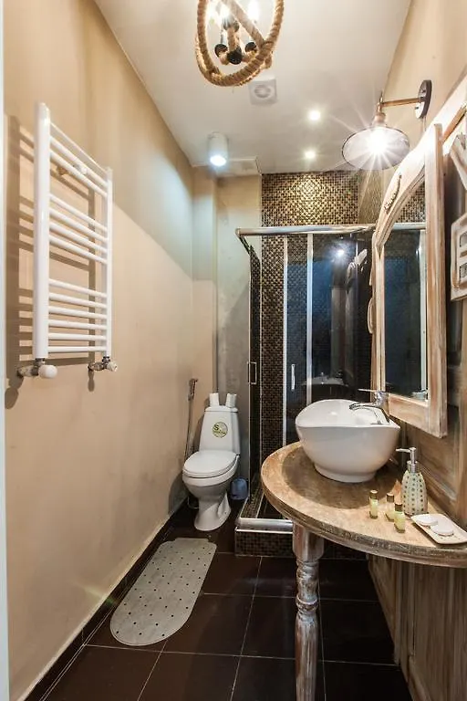 טביליסי Sweet Home At Rustaveli Avenue דירה